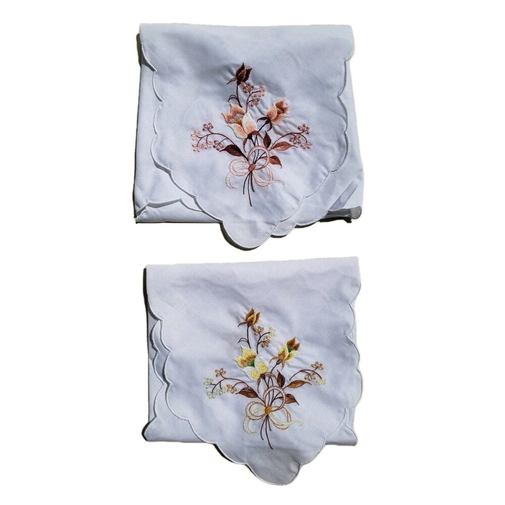 Vintage Lot Of 2 Appliqué & Embroidery Linen Bread Basket Liners w/Flowers EUC